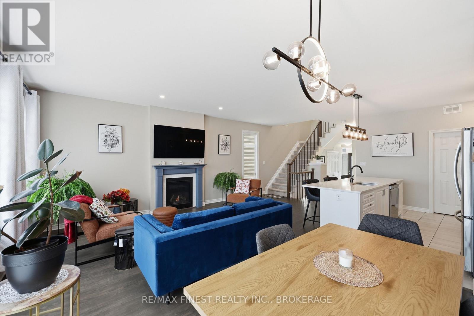 1689 TENLEY DRIVE - 17