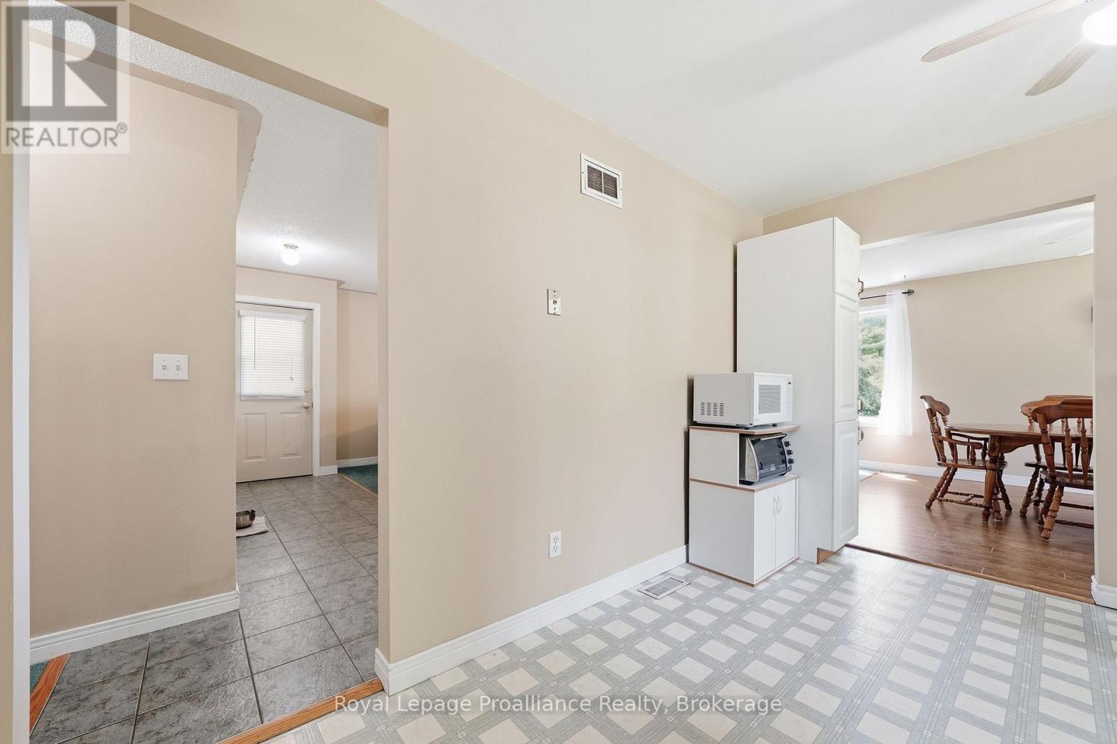 2103 RON HARNDEN ROAD - 14