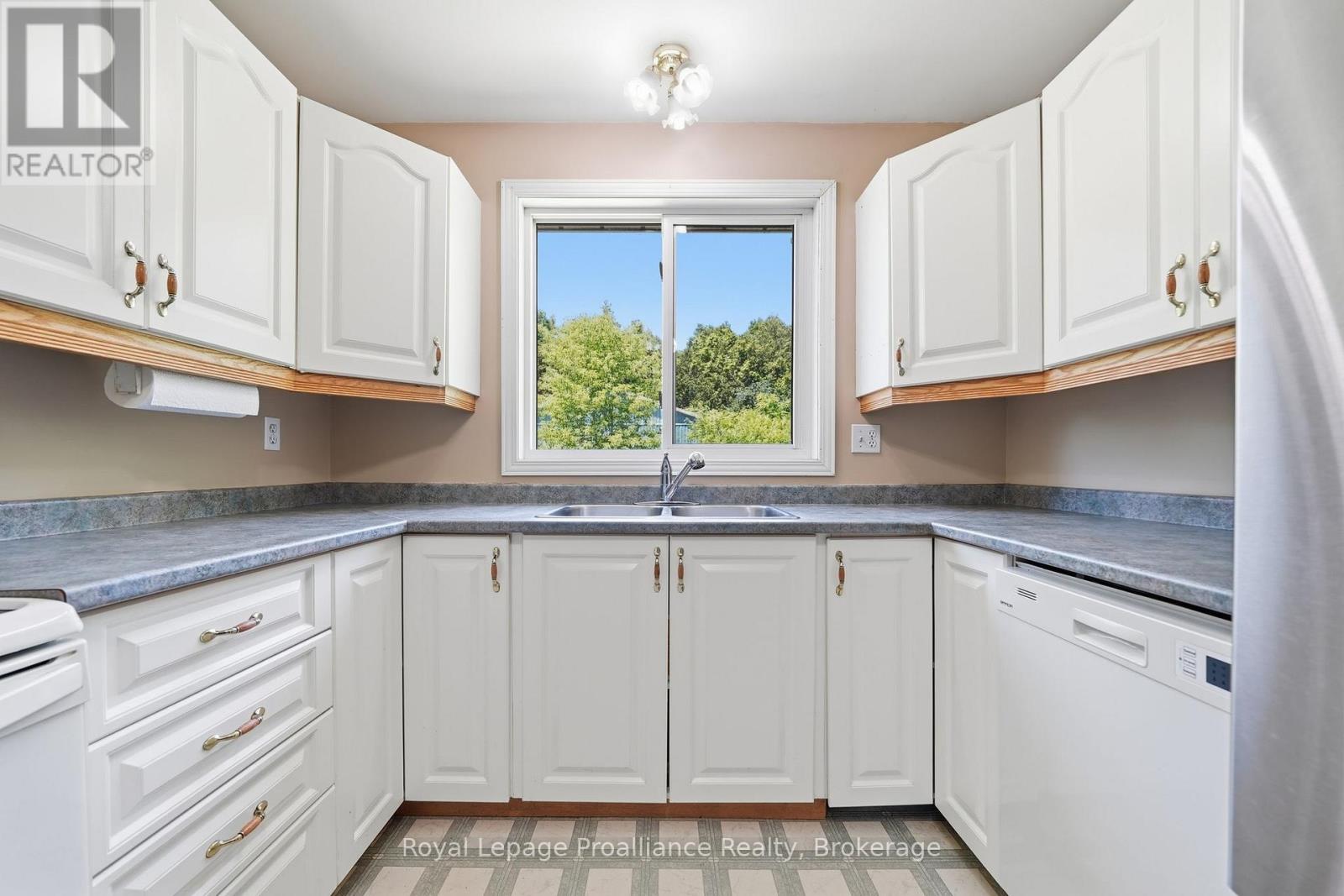 2103 RON HARNDEN ROAD - 16