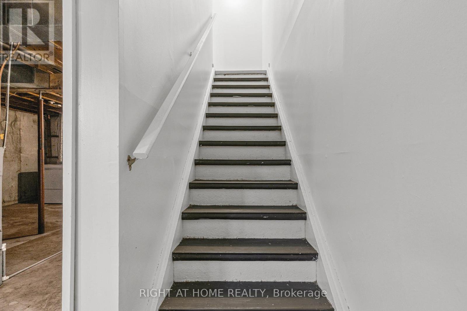 #59 550 SECOND STREET - 33