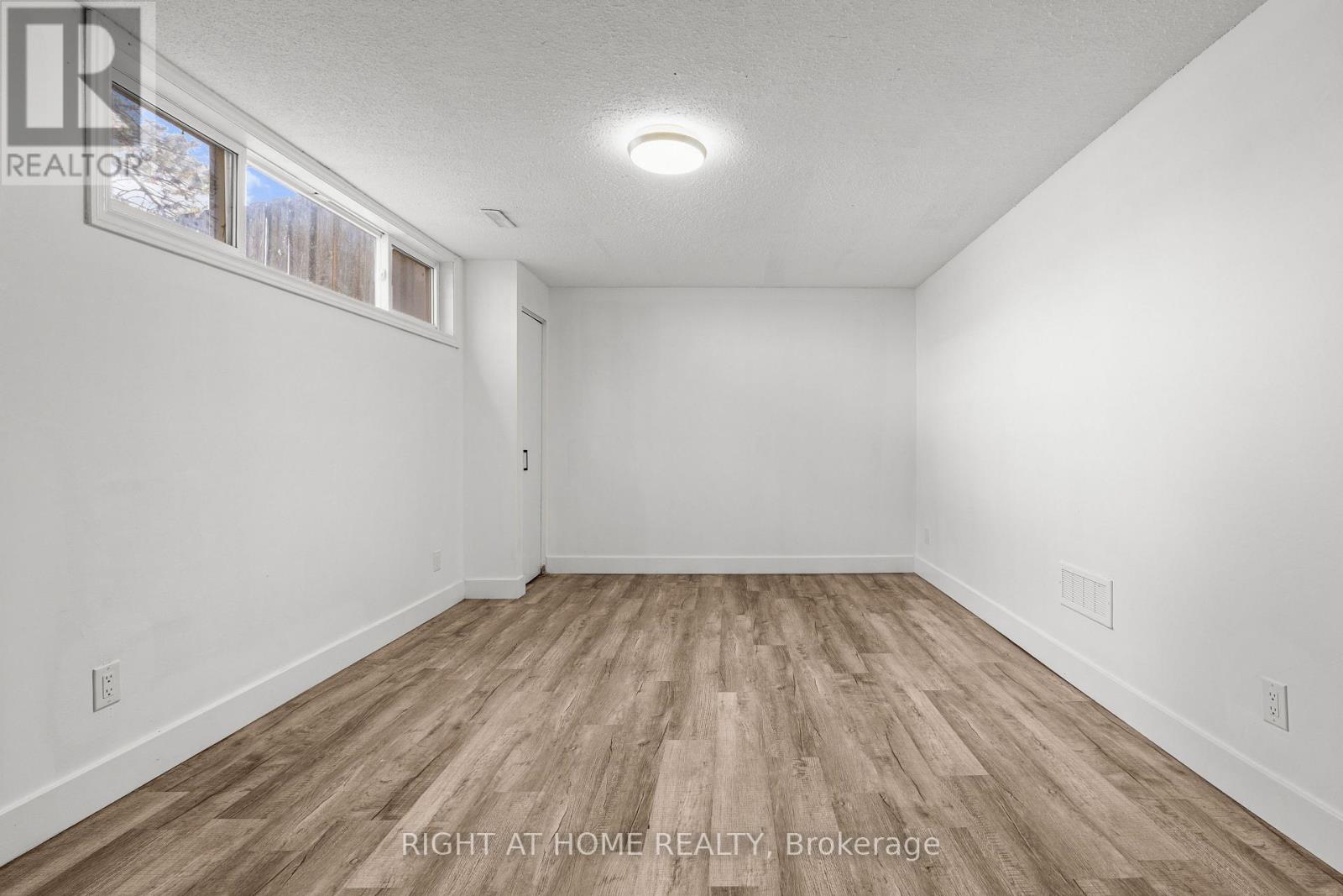 #59 550 SECOND STREET - 35