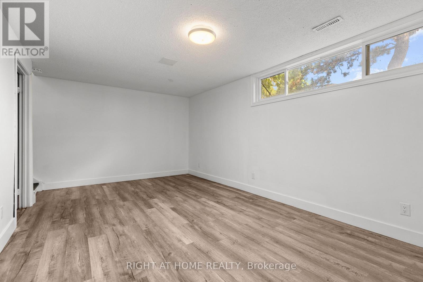 #59 550 SECOND STREET - 38