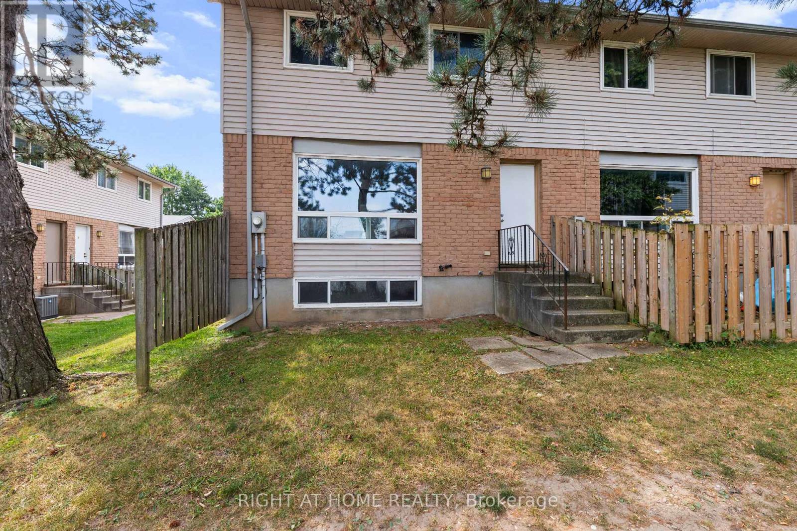 #59 550 SECOND STREET - 44