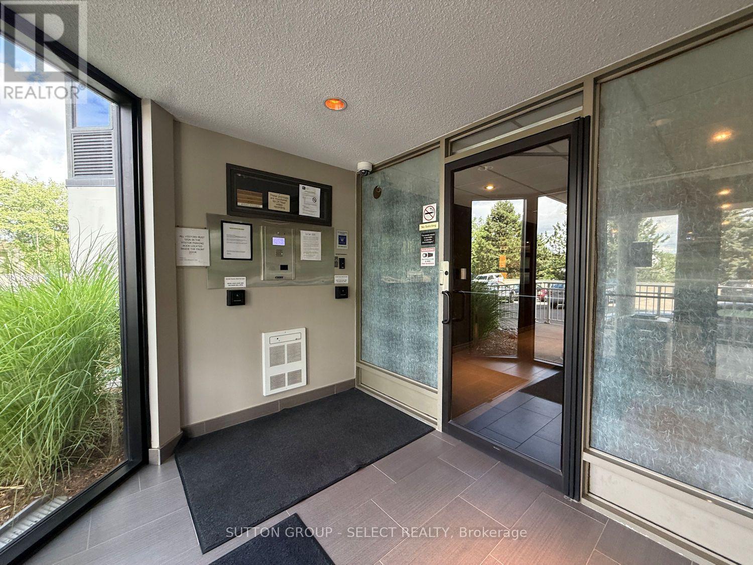 #609 35 GREEN VALLEY DRIVE - 3