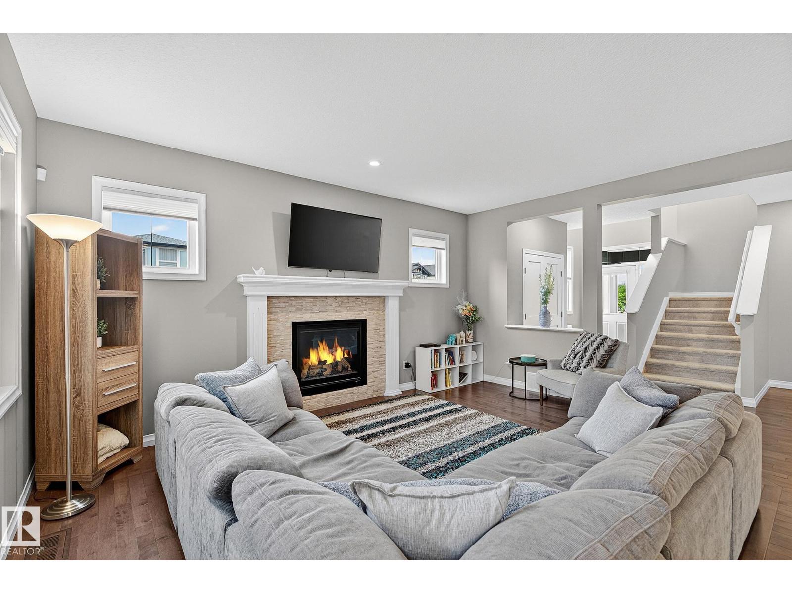 22131 95 AV NW - 8