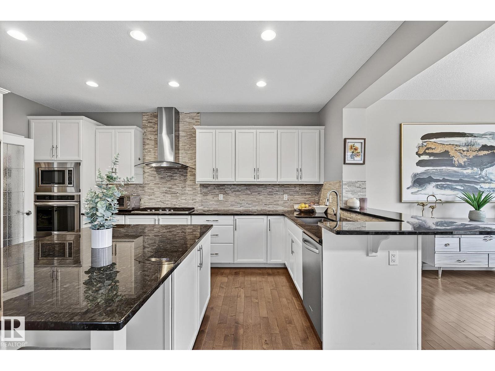 22131 95 AV NW - Image 11