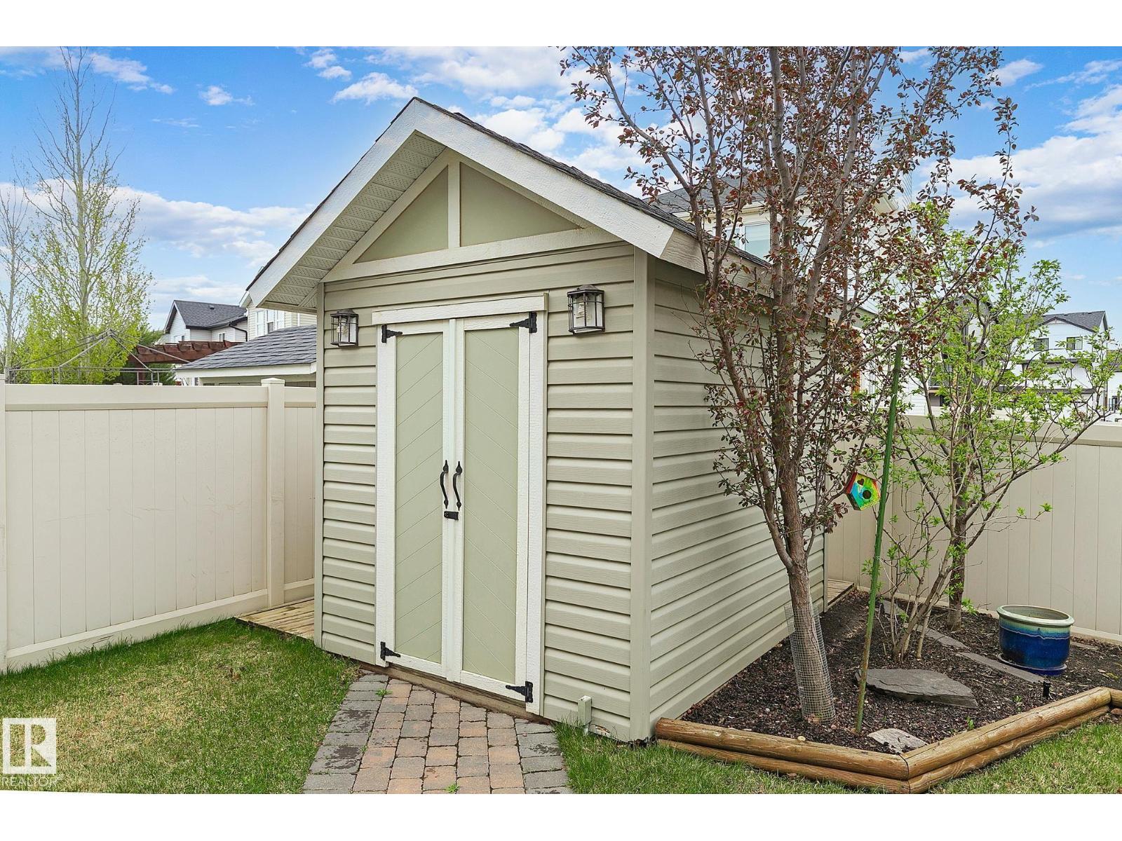 22131 95 AV NW - 49
