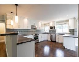 12922 19a Avenue, Surrey, BC V4A8P1 Photo 12