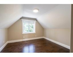 12922 19a Avenue, Surrey, BC V4A8P1 Photo 24