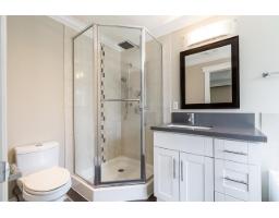 12922 19a Avenue, Surrey, BC V4A8P1 Photo 20