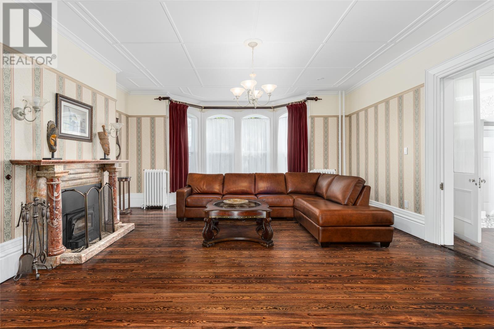 8 Riverview Avenue - 10