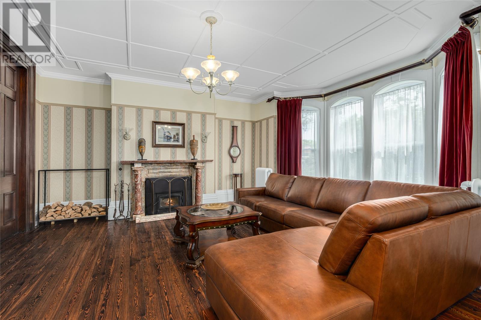 8 Riverview Avenue - 11
