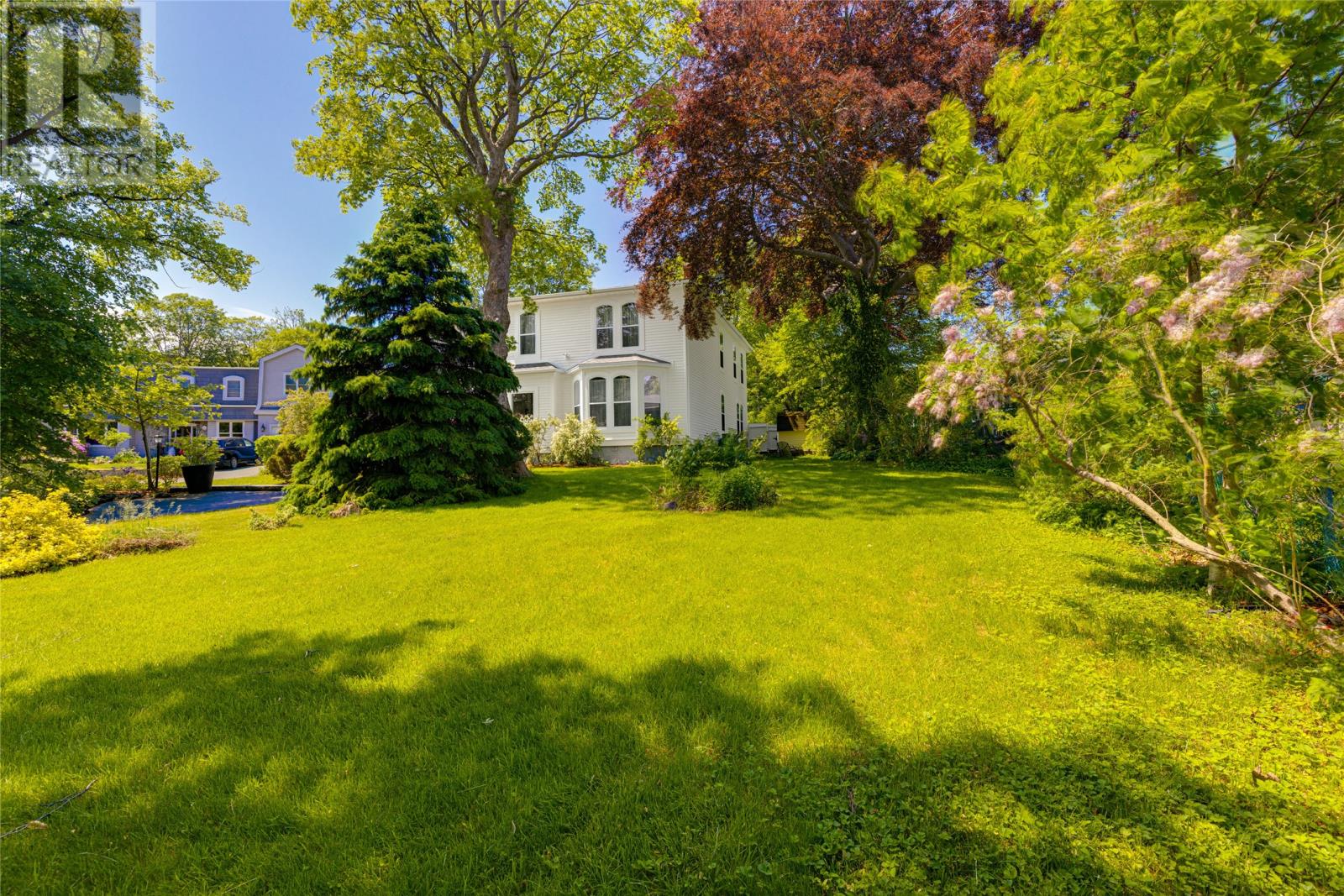 8 Riverview Avenue - 2