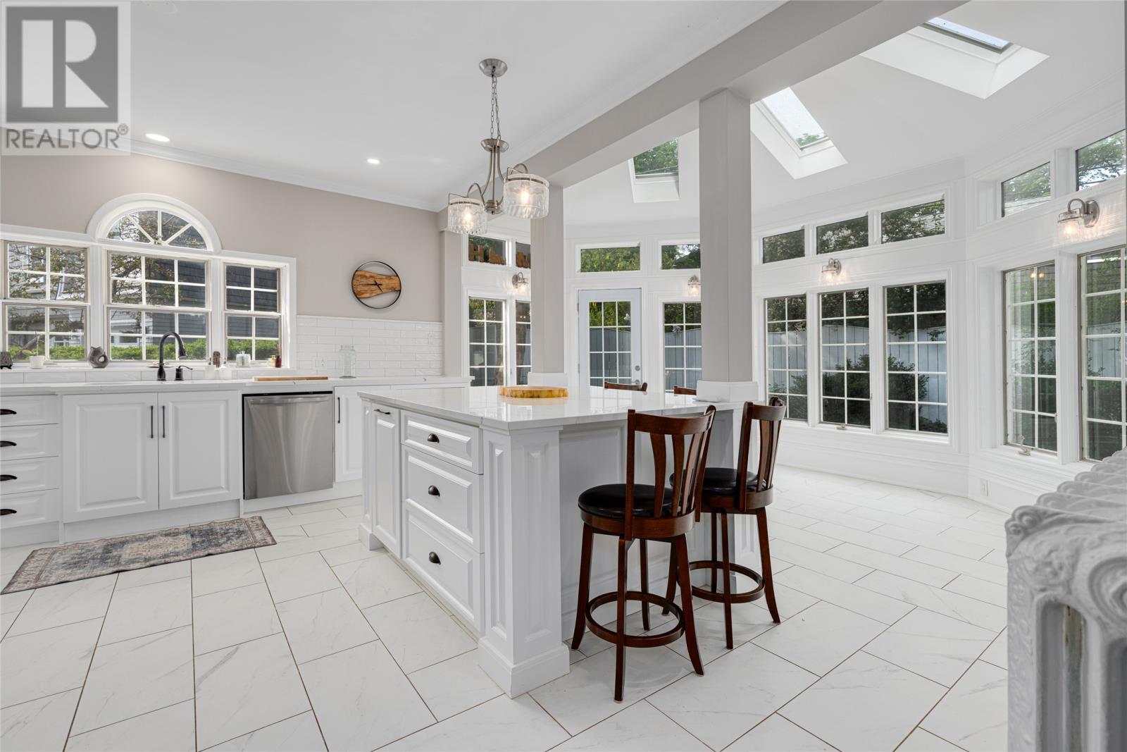 8 Riverview Avenue - 22