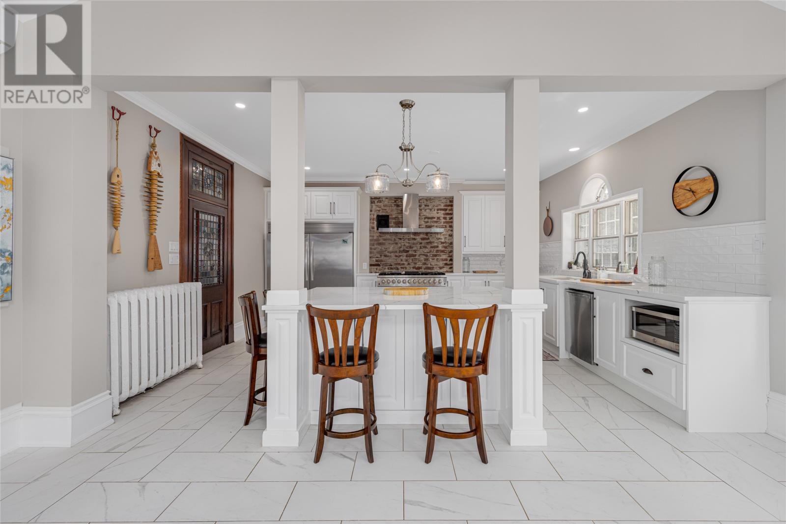 8 Riverview Avenue - 26