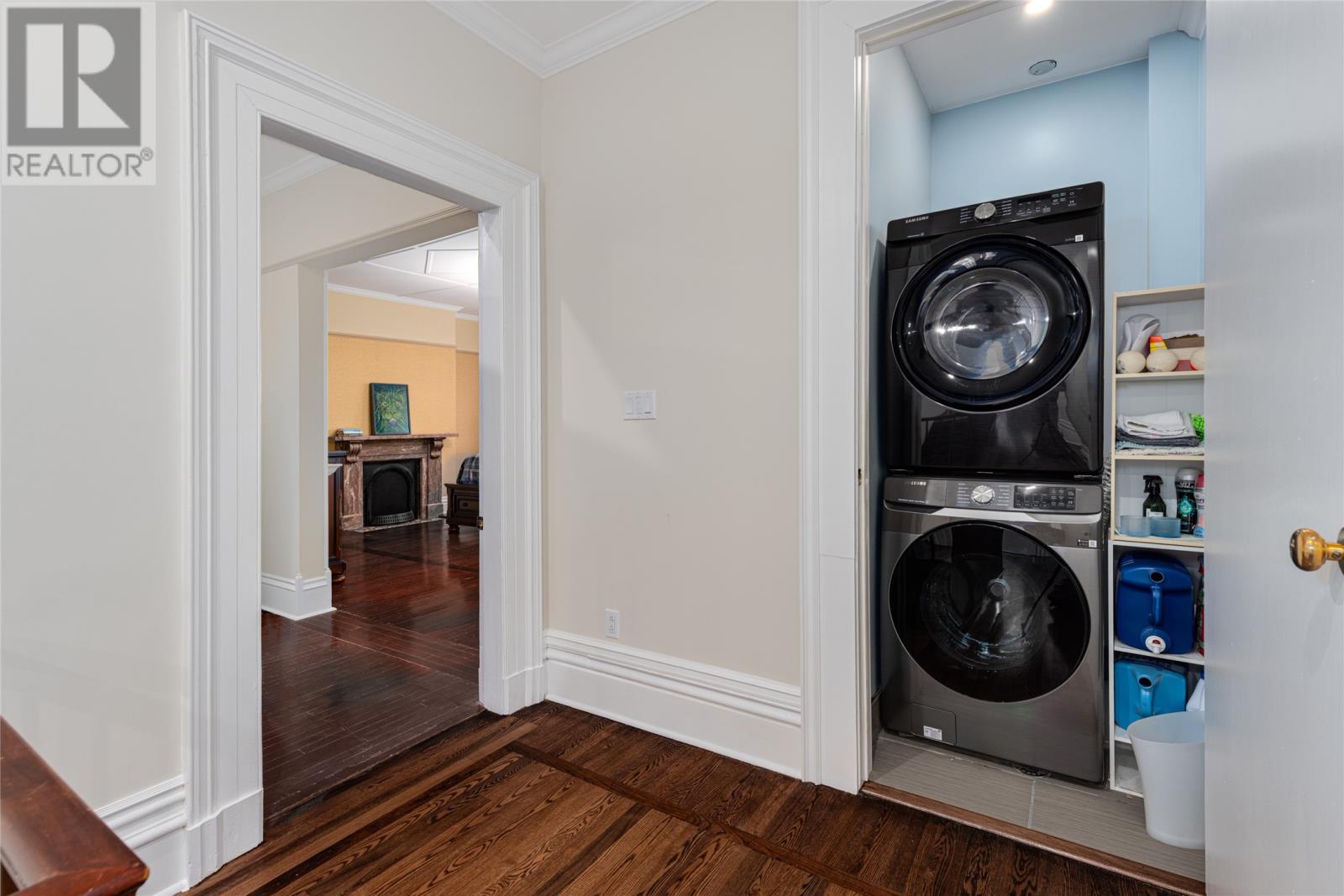 8 Riverview Avenue - 41
