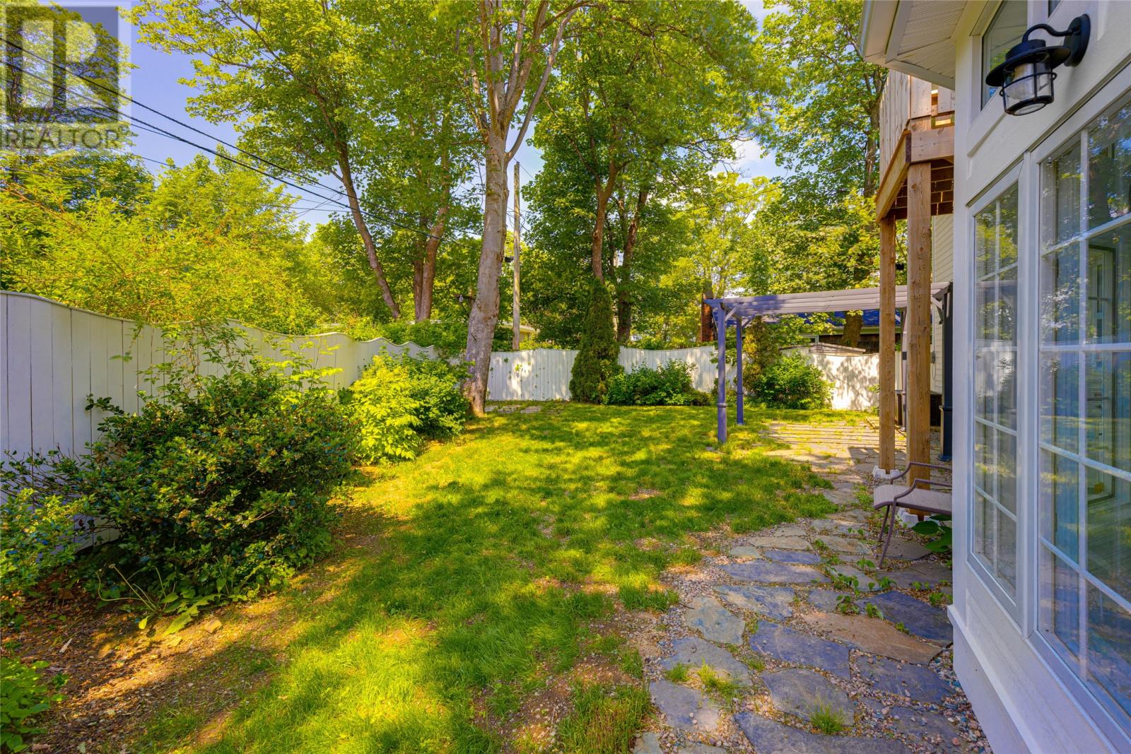 8 Riverview Avenue - 48