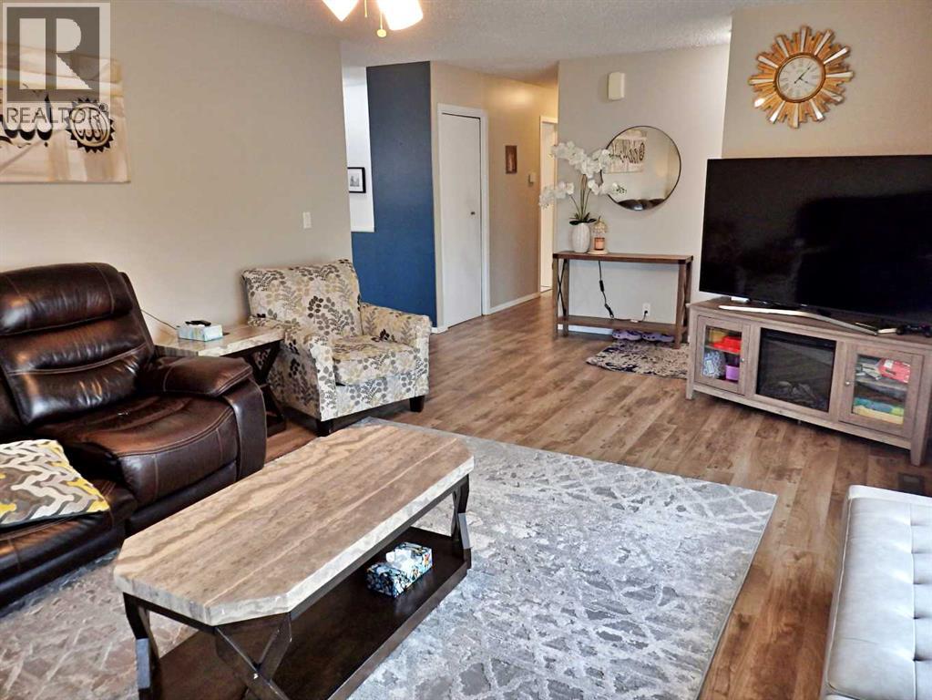 6402 53 Avenue - 22