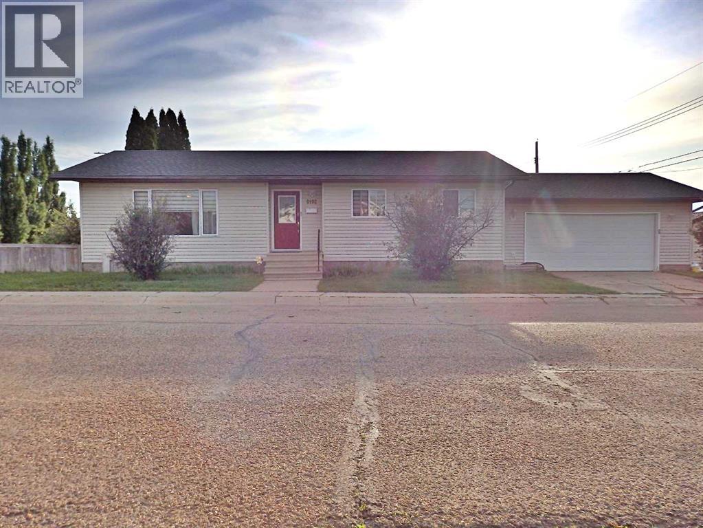 6402 53 Avenue - 41