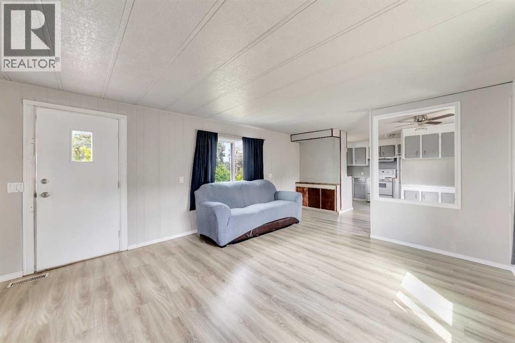 301 8 Avenue - 5