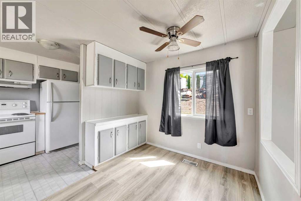 301 8 Avenue - 6