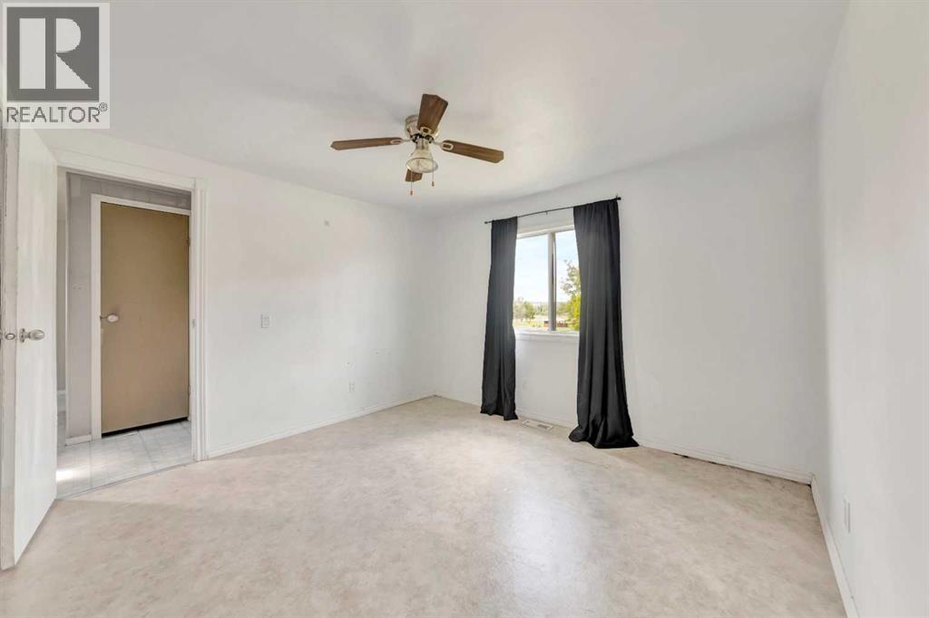 301 8 Avenue - 17