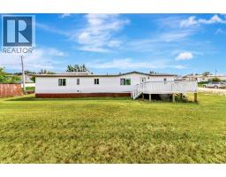 301 8 Avenue, Paradise Hill, SK S0M2G0 Photo 22