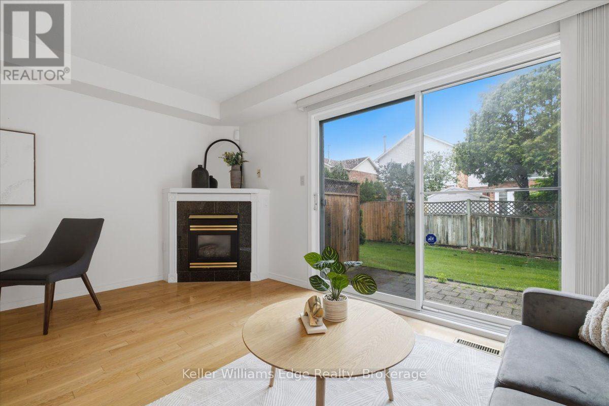 #20 2025 CLEAVER AVENUE - 15