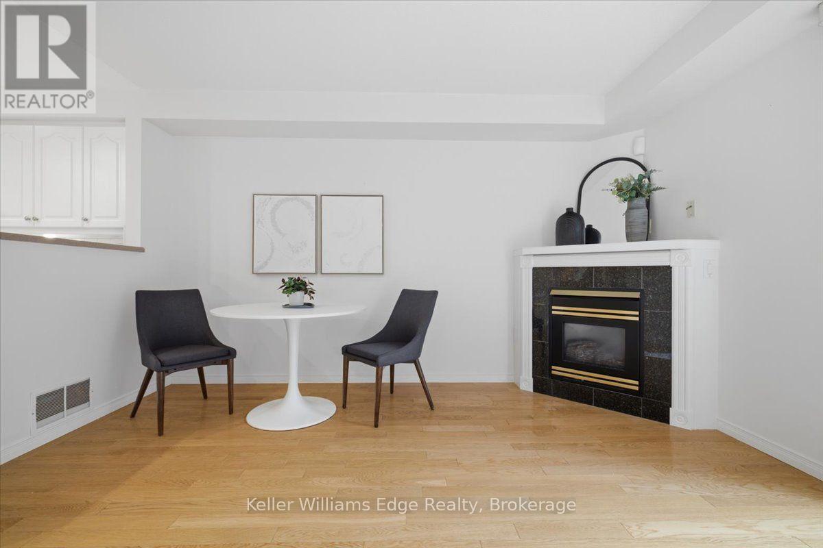 #20 2025 CLEAVER AVENUE - 16