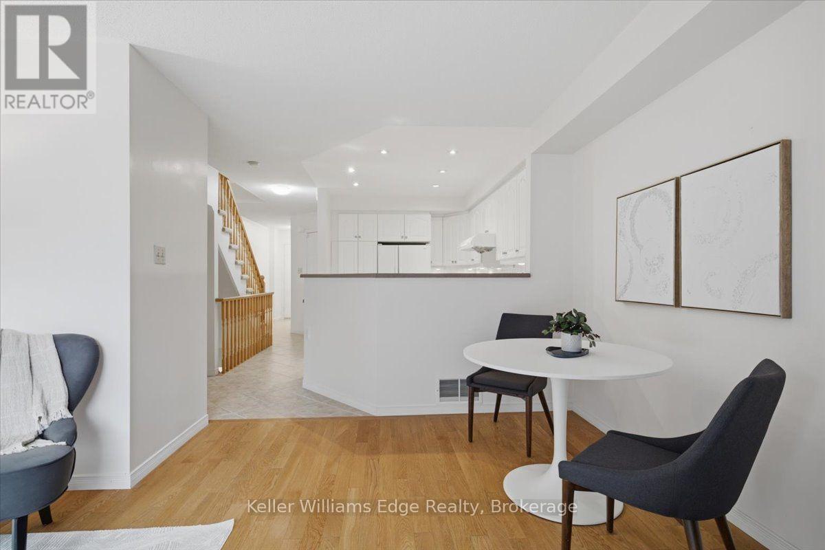 #20 2025 CLEAVER AVENUE - 18