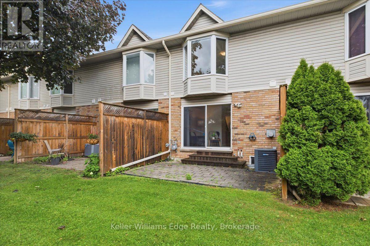 #20 2025 CLEAVER AVENUE - 41