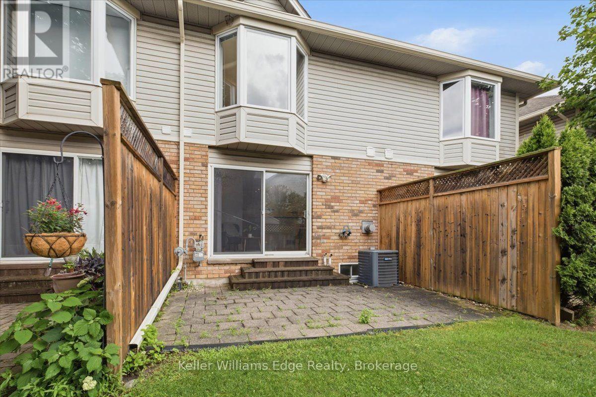 #20 2025 CLEAVER AVENUE - 45