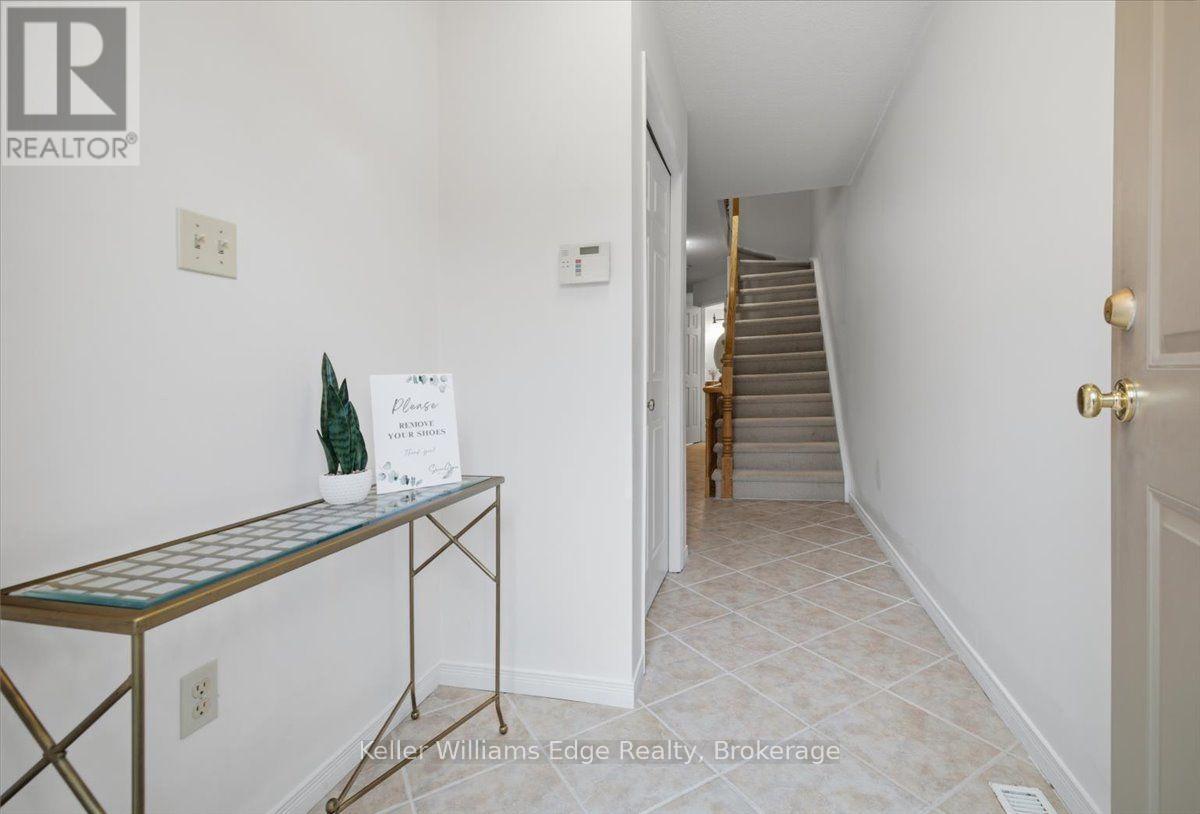#20 2025 CLEAVER AVENUE - 5
