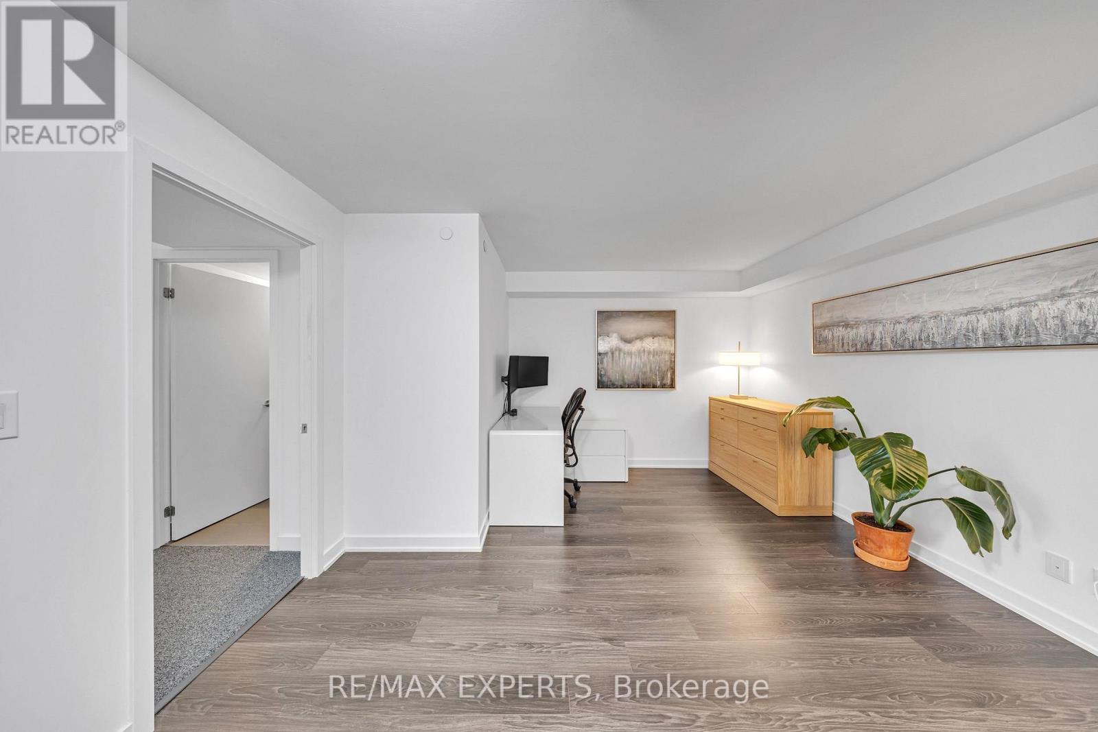 #109 160 FLEMINGTON ROAD E - Image 21