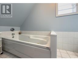 1108 Highway 335, Middle West Pubnico, NS B0W3S0 Photo 26