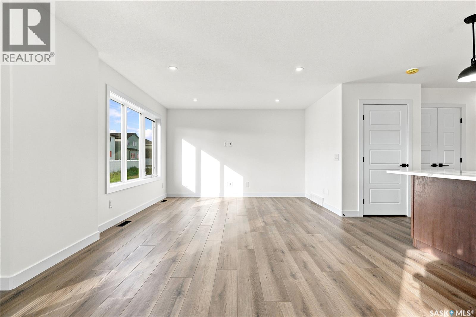 495 Traeger CLOSE - 17