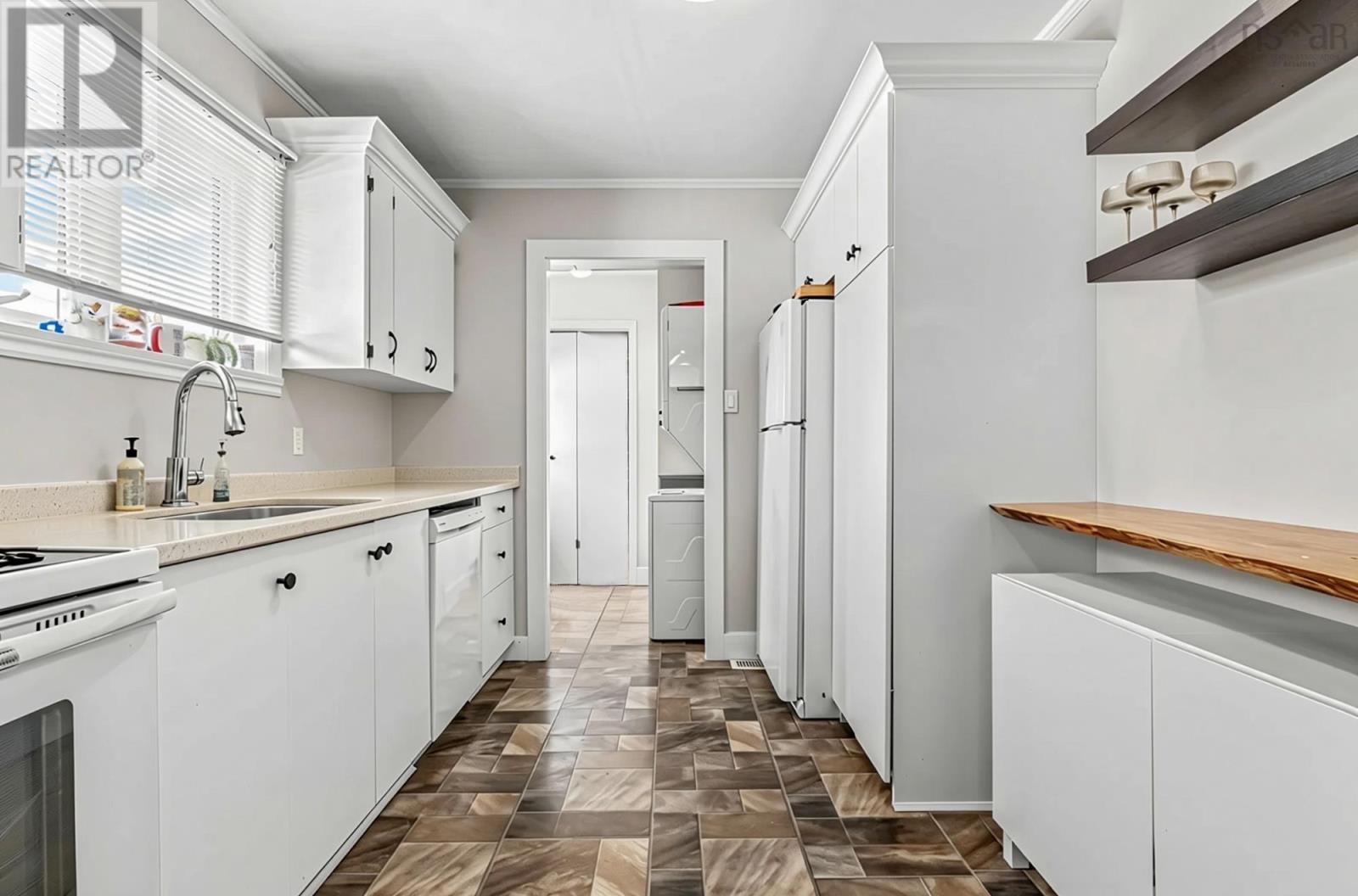 507 Arklow Drive - 5