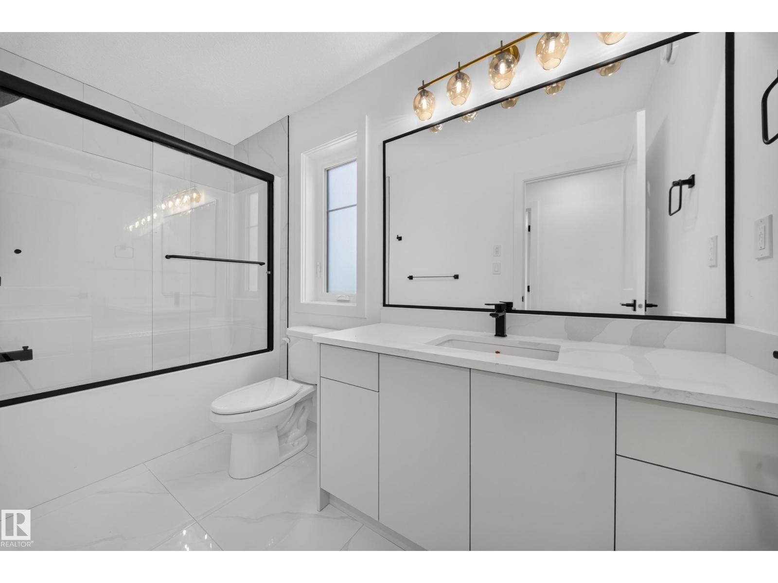 803 30 AV NW - 31