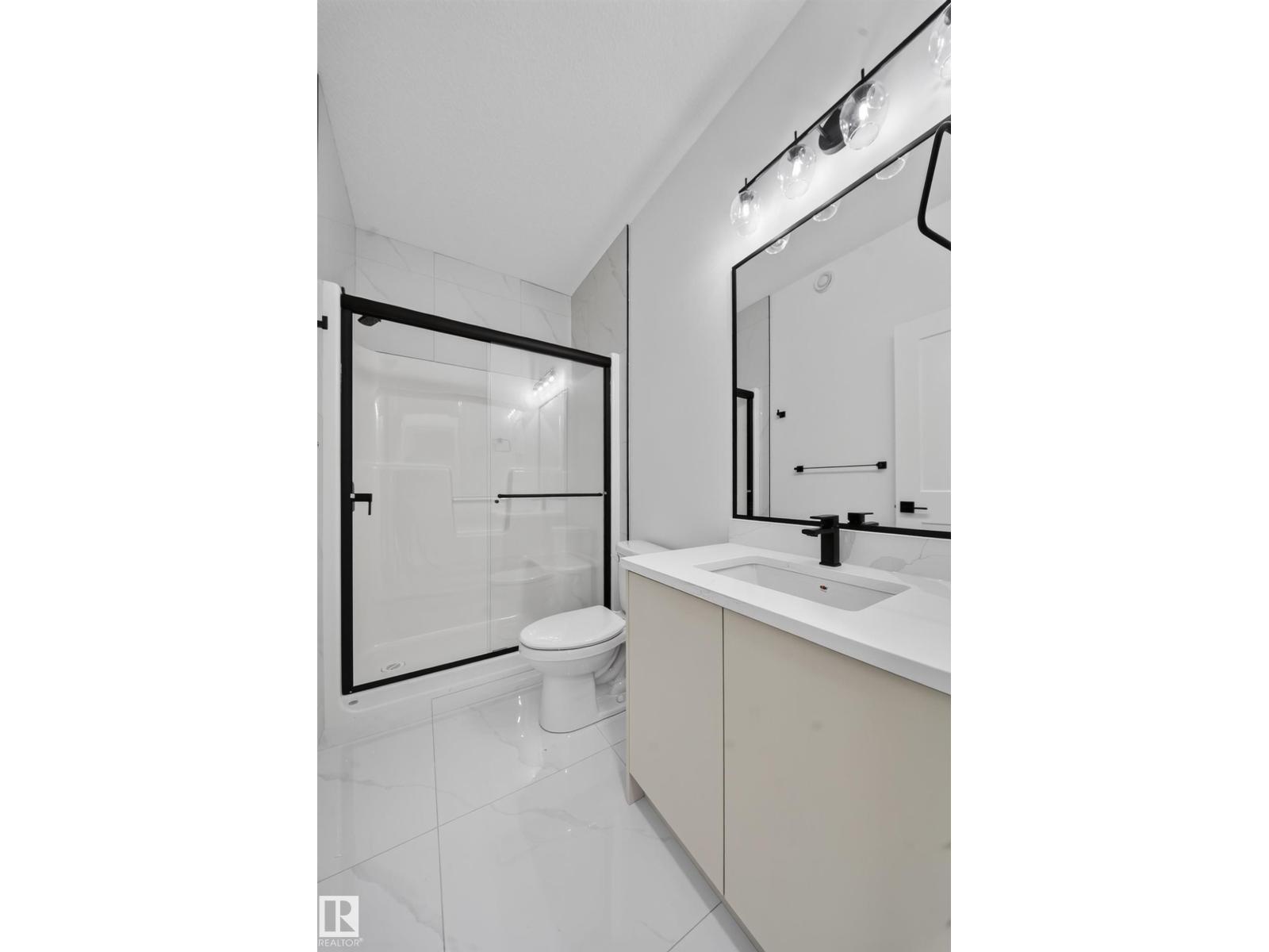 803 30 AV NW - 19