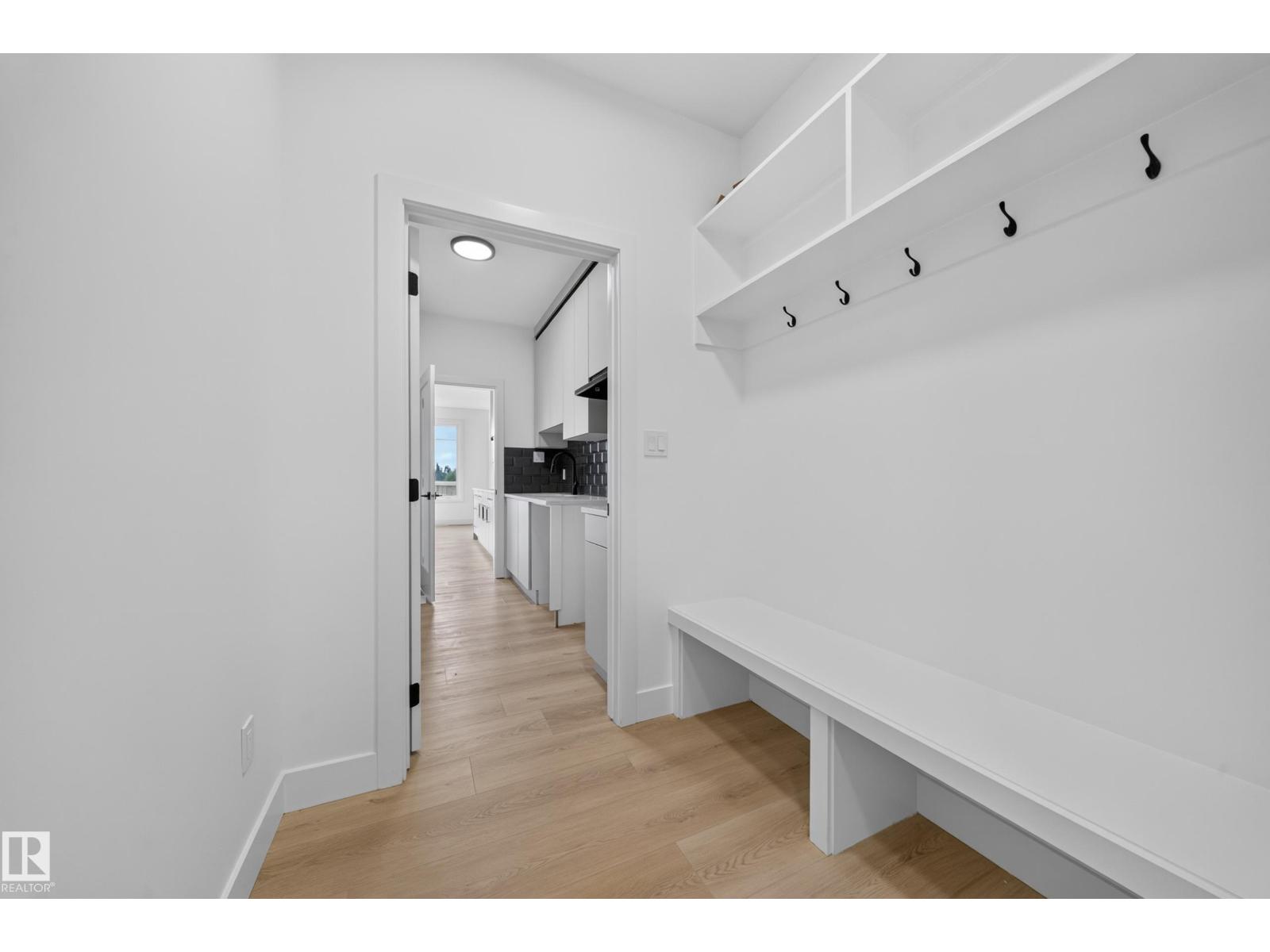 803 30 AV NW - 14