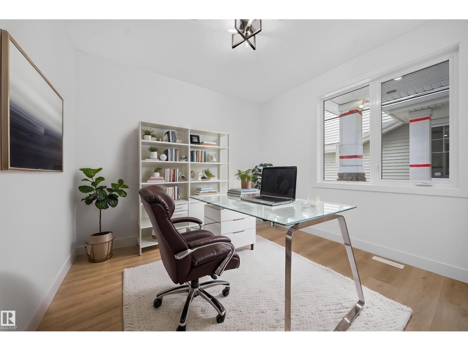 803 30 AV NW - 15