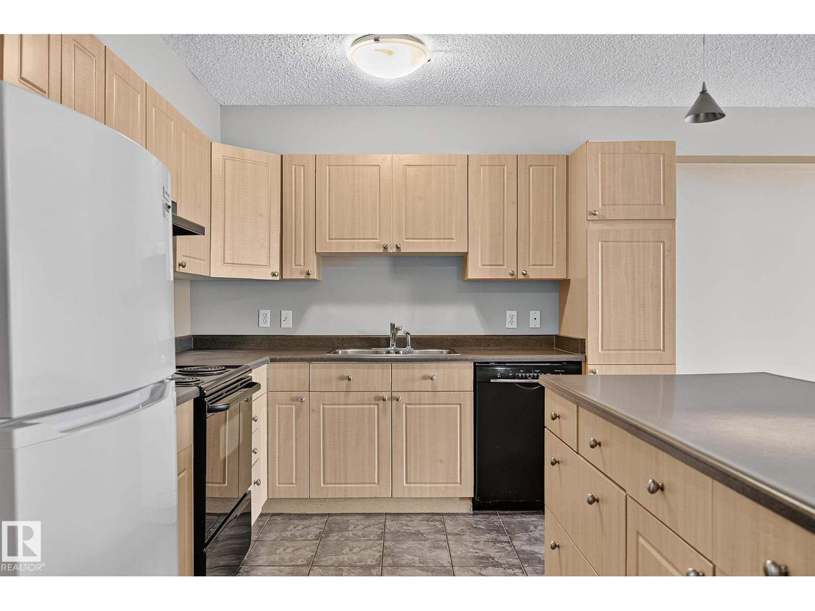 #417 10311 111 ST NW - 11