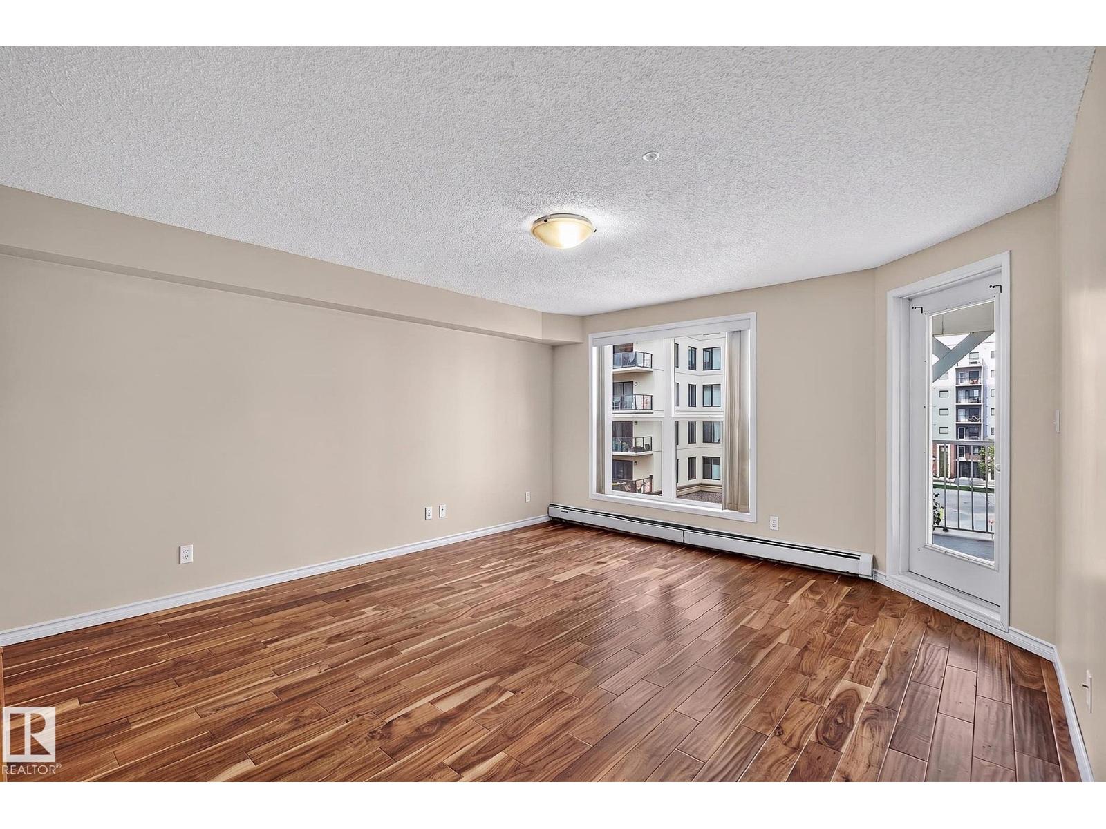 #417 10311 111 ST NW - 19