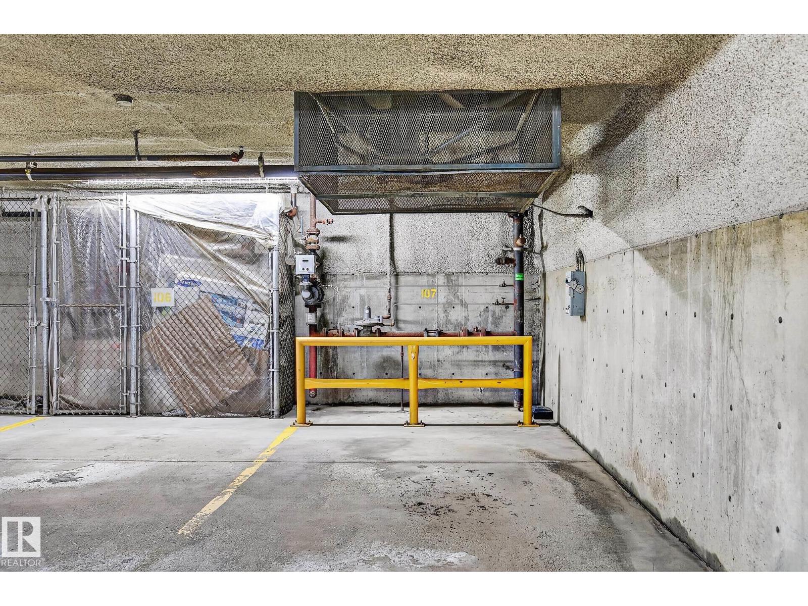 #417 10311 111 ST NW - 37