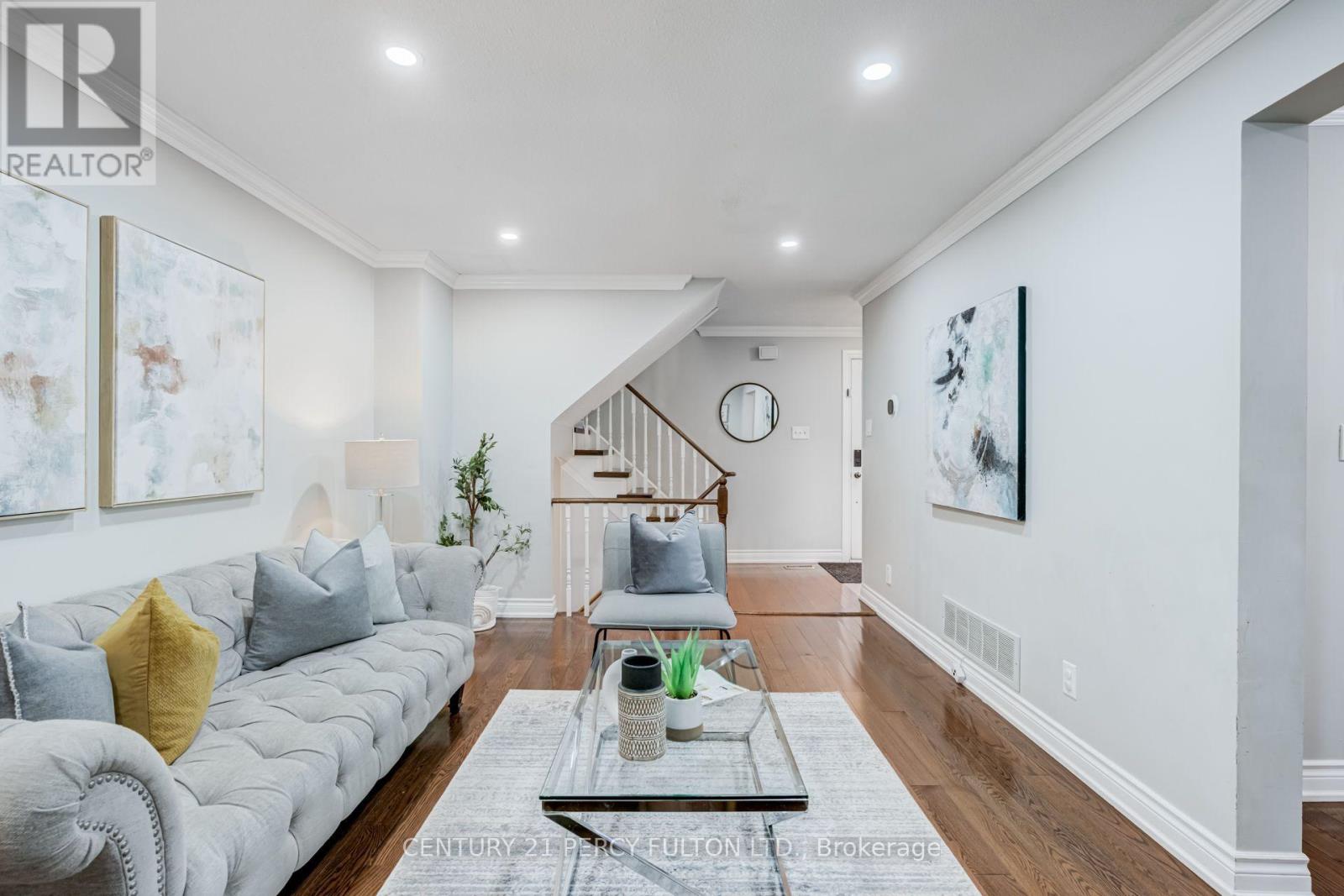 510 ALDER COURT - 11