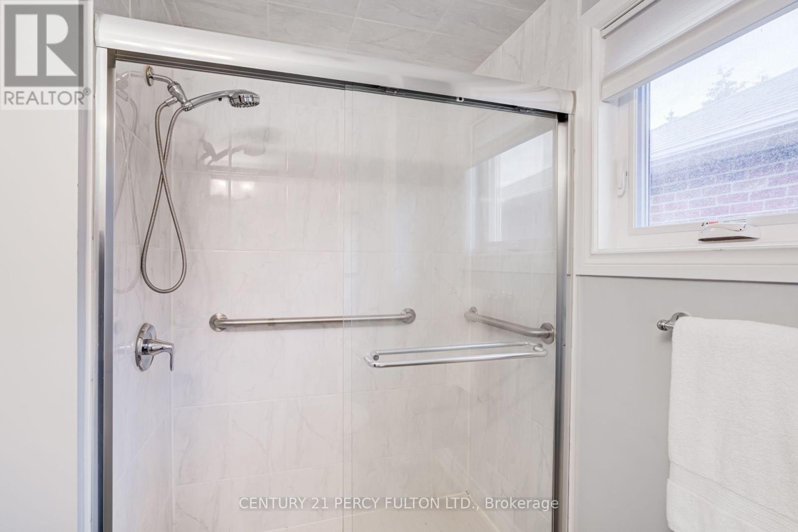 510 ALDER COURT - 34