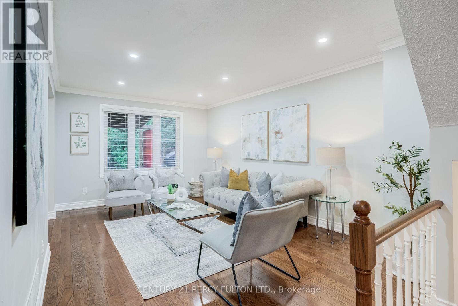 510 ALDER COURT - 7