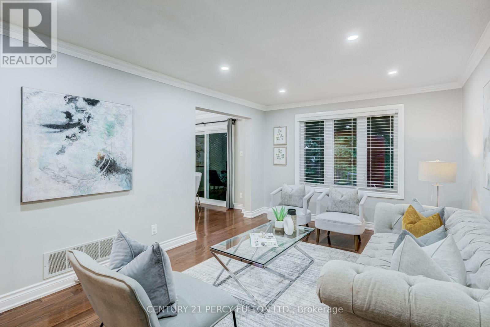 510 ALDER COURT - 9