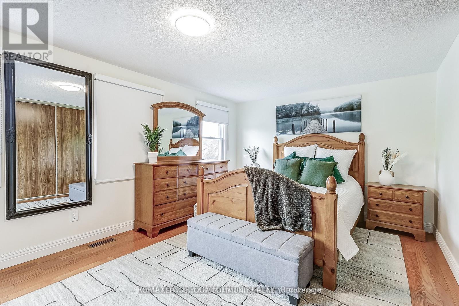 660 FOXWOOD TRAIL - 31