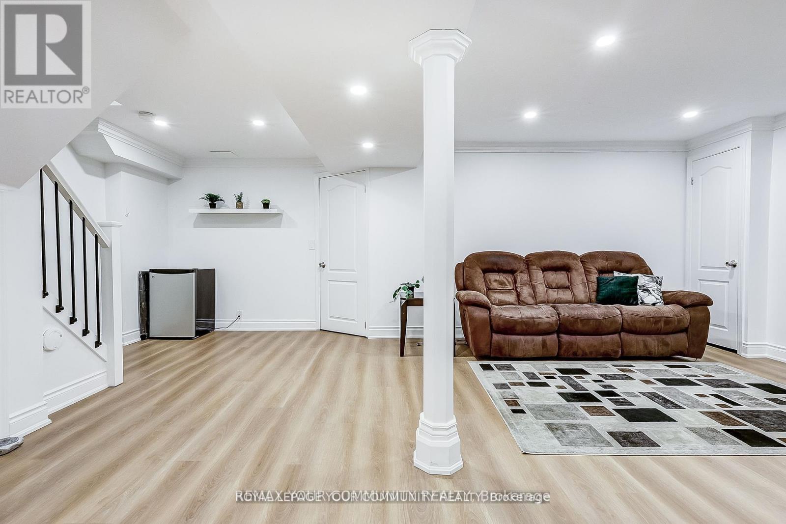 660 FOXWOOD TRAIL - 35